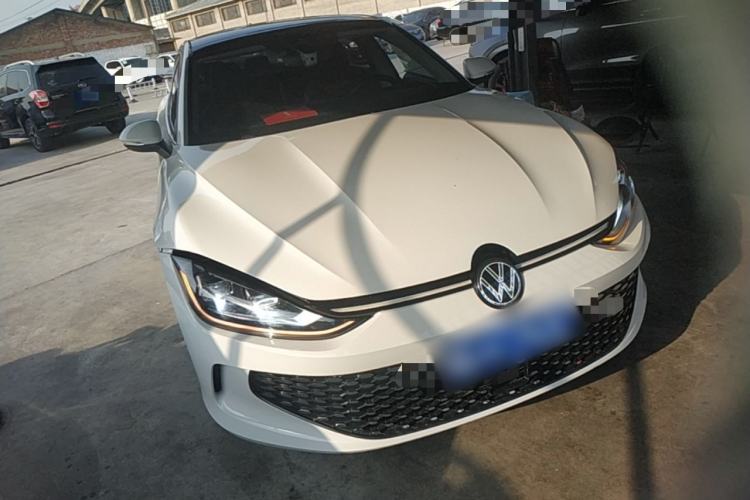 Used Volkswagen Lamando 2024 Lavida L 280TSI DSG Cool & Spicy Edition Front Right 45 Deg
