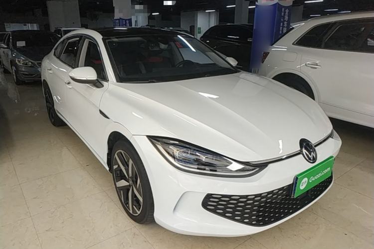 Used Volkswagen Lamando 2024 Lavida L 280TSI DSG Cool & Spicy Edition Front Right 45 Deg