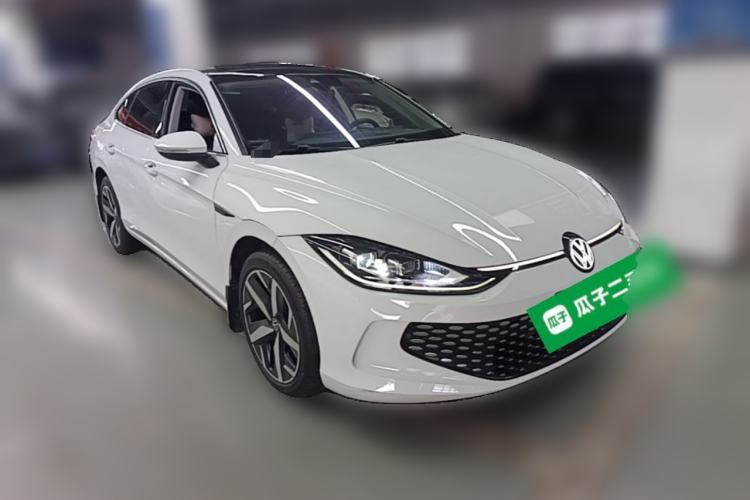 Used Volkswagen Lamando 2024 Lavida L 280TSI DSG Cool & Spicy Edition Front Right 45 Deg