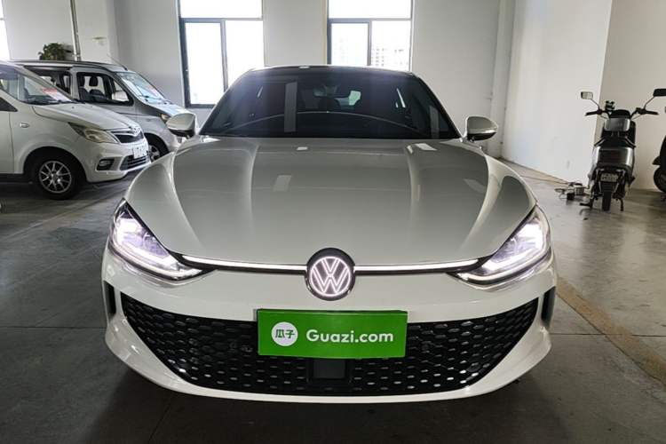 Used Volkswagen Lamando 2024 Lavida L 280TSI DSG Cool & Spicy Edition Front