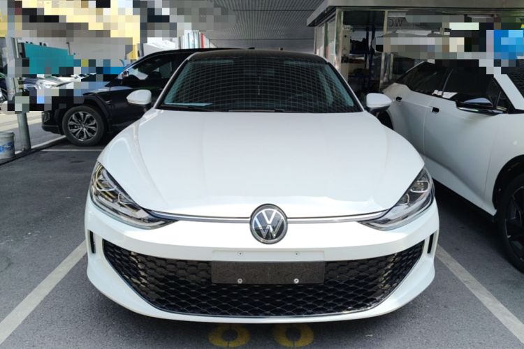 Used Volkswagen Lamando 2024 Lingdu L 200TSI DSG Trendy & Spicy Edition Front