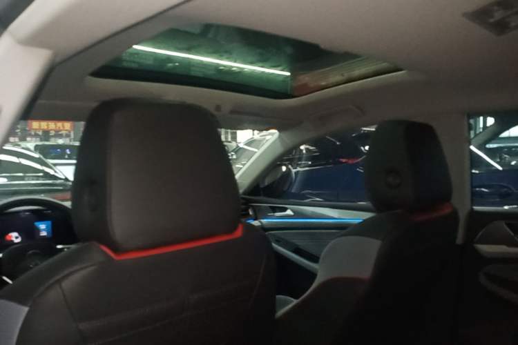 Used Volkswagen Lamando 2024 Lavida L 280TSI DSG Cool & Spicy Edition Headliner