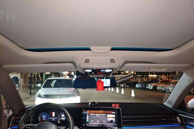 Used Volkswagen Lamando 2024 Lavida L 280TSI DSG Cool & Spicy Edition Headliner
