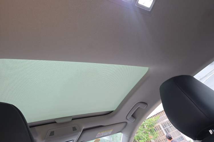 Used Volkswagen Lamando 2024 Lingdu L 200TSI DSG Trendy & Spicy Edition Headliner