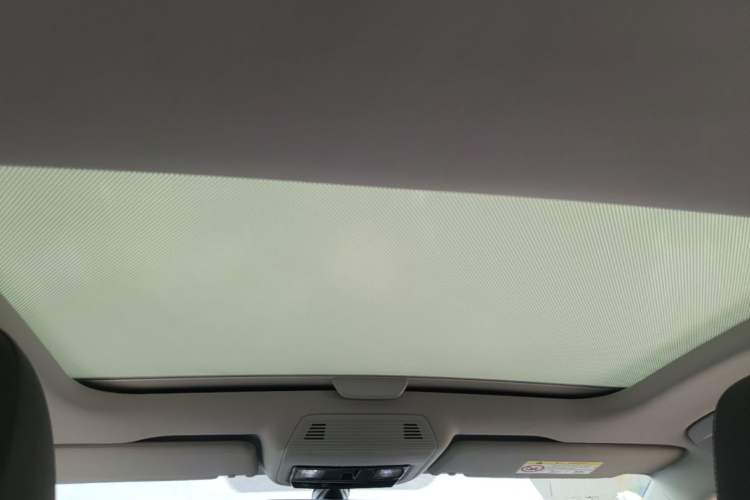 Used Volkswagen Lamando 2024 Lingdu L 200TSI DSG Trendy & Spicy Edition Headliner