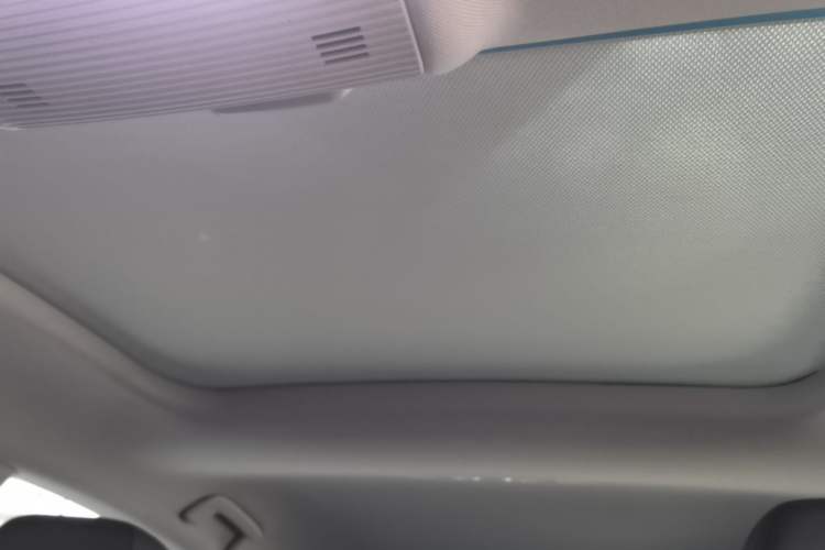 Used Volkswagen Lamando 2024 Lavida L 280TSI DSG Cool & Spicy Edition Headliner