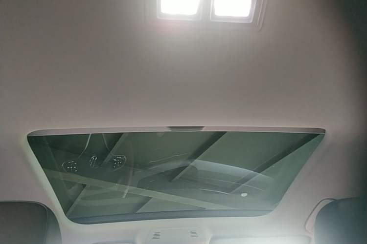 Used Volkswagen Lamando 2024 Lavida L 280TSI DSG Cool & Spicy Edition Headliner
