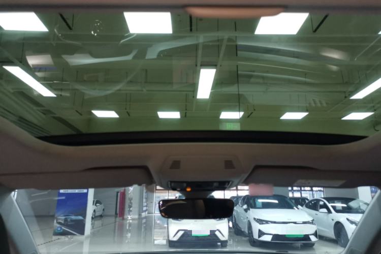 Used Volkswagen Lamando 2024 Lavida L 280TSI DSG Cool & Spicy Edition Headliner