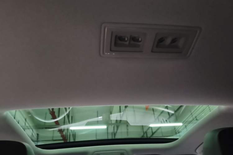 Used Volkswagen Lamando 2024 Lavida L 280TSI DSG Cool & Spicy Edition Headliner