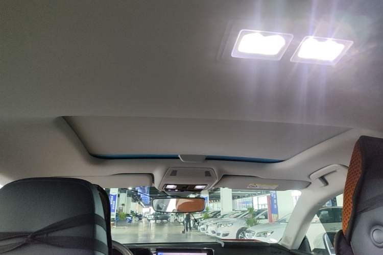 Used Volkswagen Lamando 2024 Lavida L 280TSI DSG Cool & Spicy Edition Headliner
