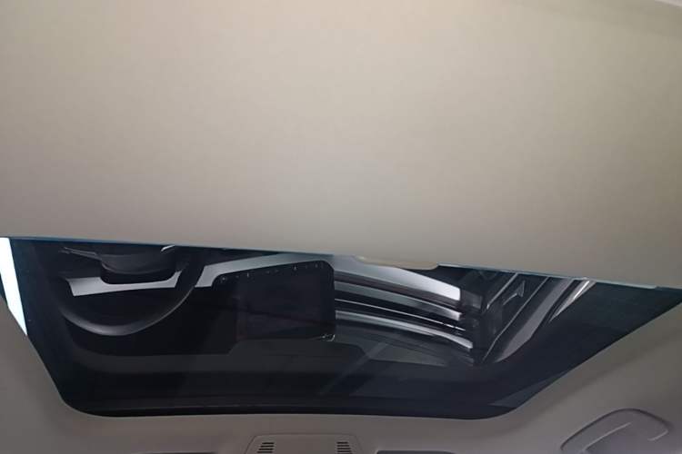 Used Volkswagen Lamando 2024 Lavida L 280TSI DSG Cool & Spicy Edition Headliner