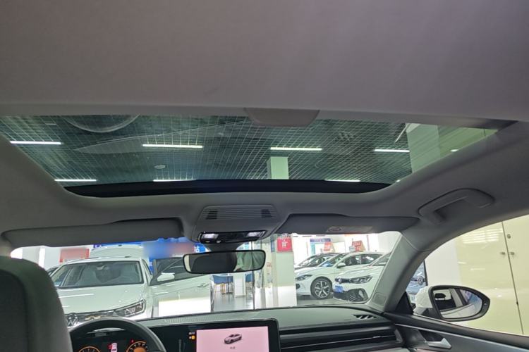 Used Volkswagen Lamando 2024 Lavida L 280TSI DSG Cool & Spicy Edition Headliner