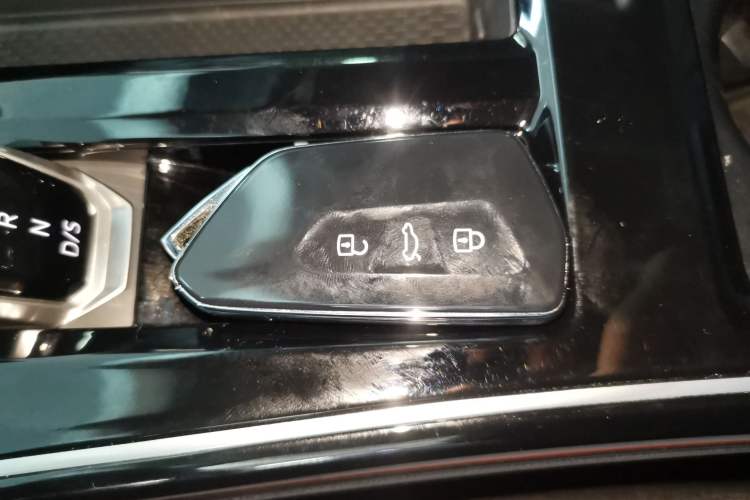 Used Volkswagen Lamando 2024 Lavida L 280TSI DSG Cool & Spicy Edition Interior 1