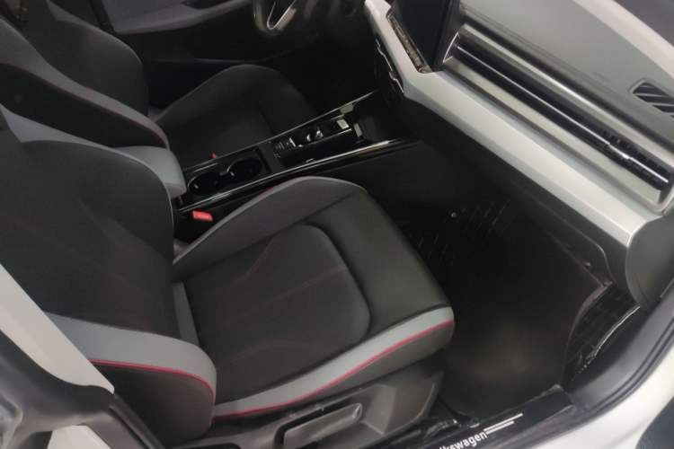 Used Volkswagen Lamando 2024 Lavida L 280TSI DSG Cool & Spicy Edition Interior 12