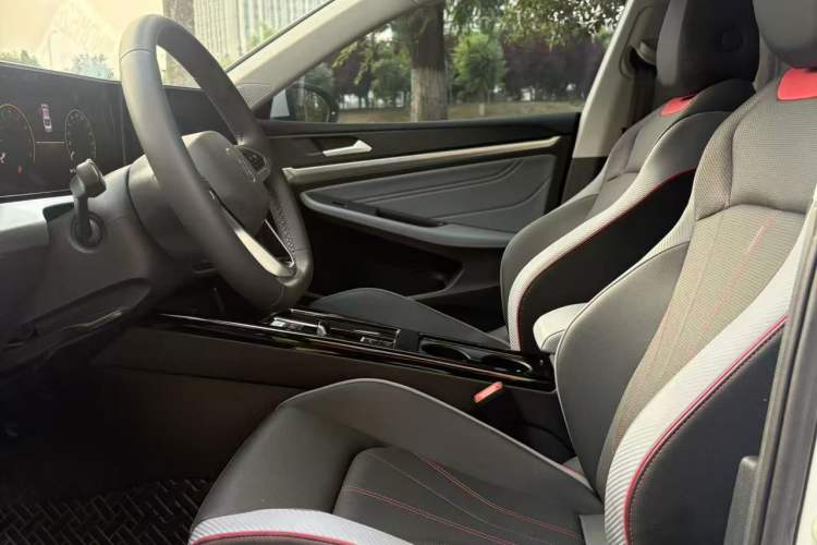 Used Volkswagen Lamando 2024 Lavida L 280TSI DSG Spicy Edition Interior 2
