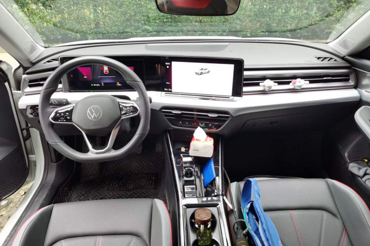 Used Volkswagen Lamando 2024 Lavida L 280TSI DSG Cool & Spicy Edition Interior 2