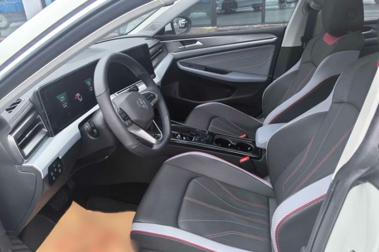 Used Volkswagen Lamando 2024 Lavida L 280TSI DSG Spicy Edition Interior 2
