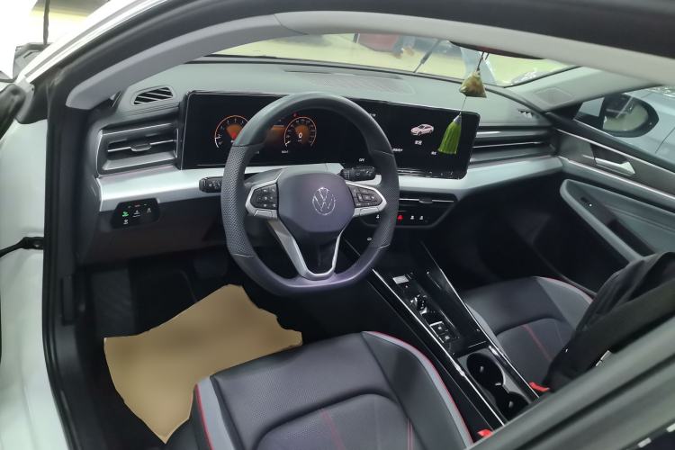 Used Volkswagen Lamando 2024 Lavida L 280TSI DSG Cool & Spicy Edition Interior 2
