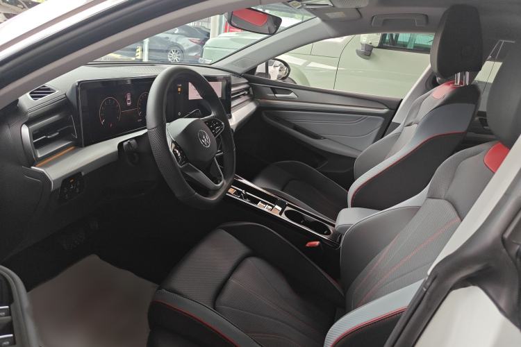 Used Volkswagen Lamando 2024 Lavida L 280TSI DSG Cool & Spicy Edition Interior 2