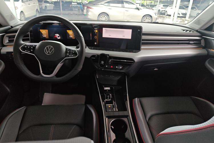 Used Volkswagen Lamando 2024 Lavida L 280TSI DSG Cool & Spicy Edition Interior 6