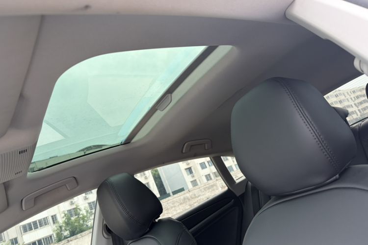 Used Volkswagen Lamando 2024 Lingdu L 200TSI DSG Trendy & Spicy Edition Interior 9