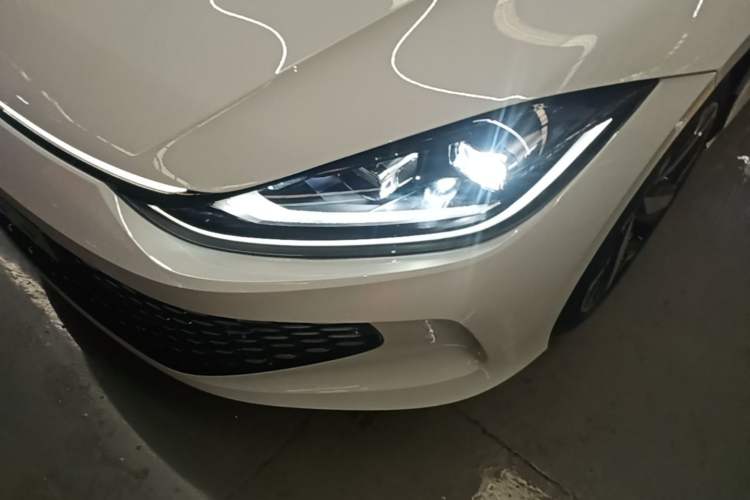 Used Volkswagen Lamando 2024 Lavida L 280TSI DSG Cool & Spicy Edition Left Front Headlight