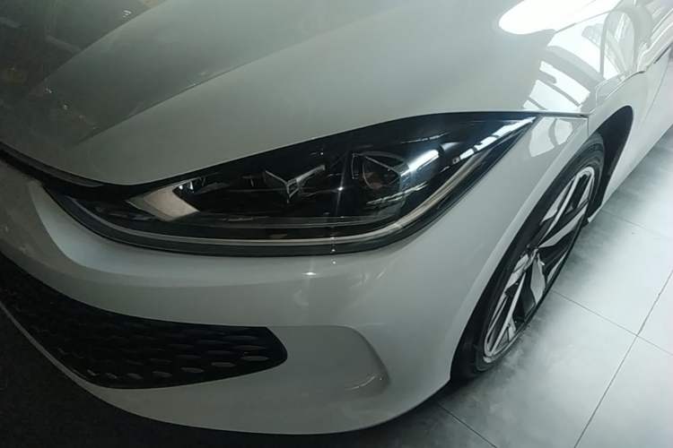 Used Volkswagen Lamando 2024 Lavida L 280TSI DSG Cool & Spicy Edition Left Front Headlight