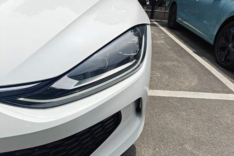Used Volkswagen Lamando 2024 Lingdu L 200TSI DSG Trendy & Spicy Edition Left Front Headlight