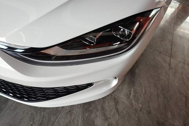 Used Volkswagen Lamando 2024 Lavida L 280TSI DSG Cool & Spicy Edition Left Front Headlight