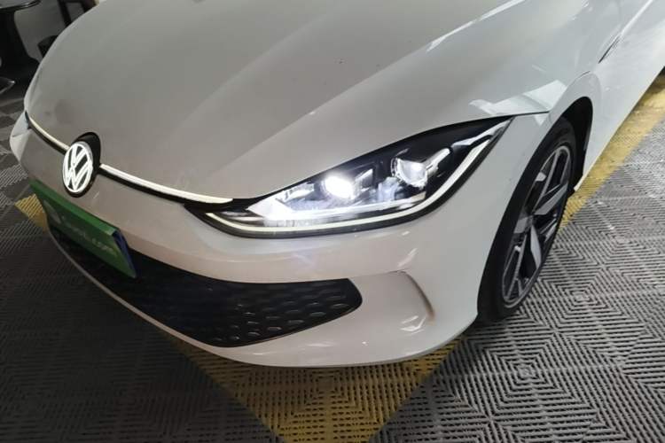 Used Volkswagen Lamando 2024 Lavida L 280TSI DSG Cool & Spicy Edition Left Front Headlight