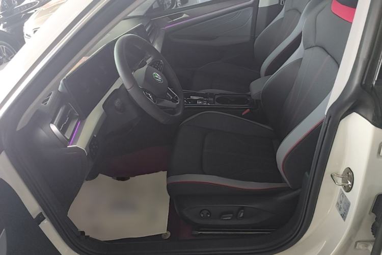 Used Volkswagen Lamando 2024 Lavida L 280TSI DSG Cool & Spicy Edition Left Front Seat