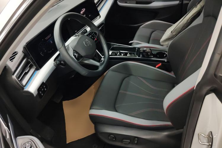 Used Volkswagen Lamando 2024 Lavida L 280TSI DSG Cool & Spicy Edition Left Front Seat