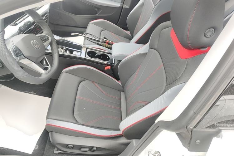 Used Volkswagen Lamando 2024 Lavida L 280TSI DSG Cool & Spicy Edition Left Front Seat