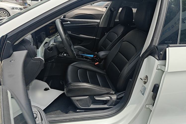 Used Volkswagen Lamando 2024 Lingdu L 200TSI DSG Trendy & Spicy Edition Left Front Seat