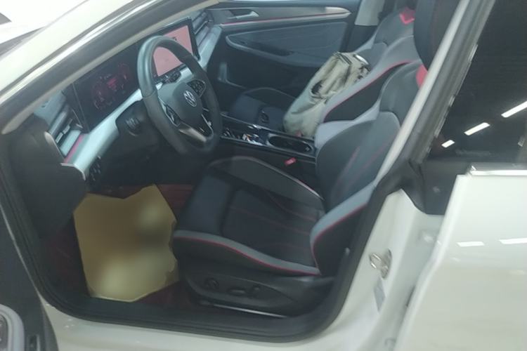 Used Volkswagen Lamando 2024 Lavida L 280TSI DSG Cool & Spicy Edition Left Front Seat