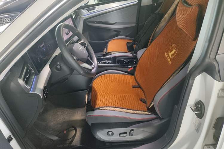Used Volkswagen Lamando 2024 Lavida L 280TSI DSG Cool & Spicy Edition Left Front Seat