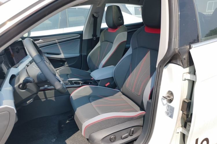 Used Volkswagen Lamando 2024 Lavida L 280TSI DSG Cool & Spicy Edition Left Front Seat
