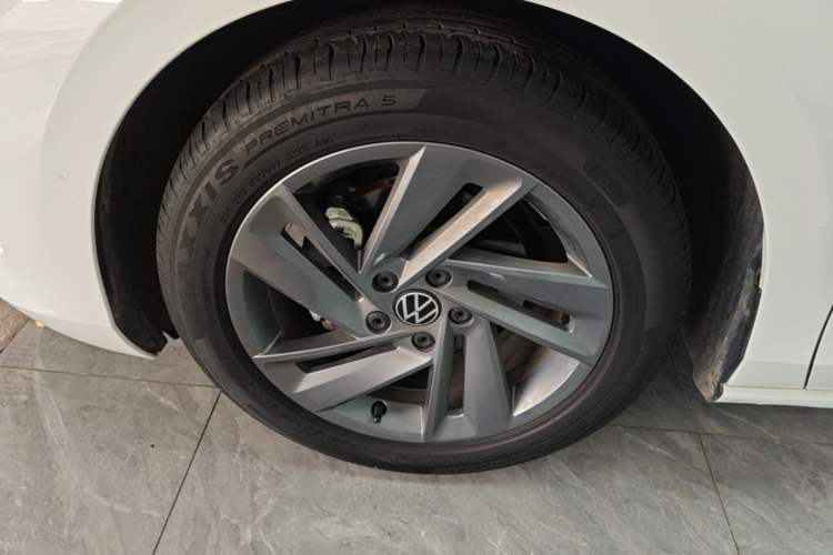 Used Volkswagen Lamando 2024 Lavida L 280TSI DSG Spicy Edition Left Front Wheel Hub