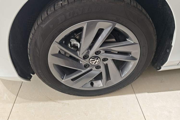 Used Volkswagen Lamando 2024 Lavida L 280TSI DSG Spicy Edition Left Front Wheel Hub