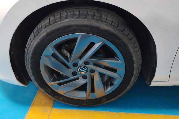 Used Volkswagen Lamando 2024 Lavida L 280TSI DSG Spicy Edition Left Front Wheel Hub