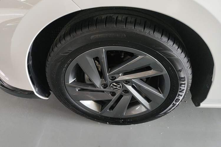 Used Volkswagen Lamando 2024 Lavida L 280TSI DSG Spicy Edition Left Front Wheel Hub