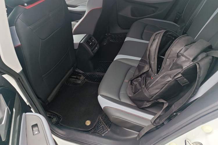 Used Volkswagen Lamando 2024 Lavida L 280TSI DSG Spicy Edition Left Rear Seat