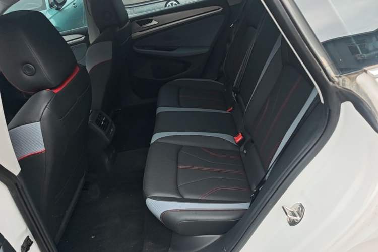 Used Volkswagen Lamando 2024 Lavida L 280TSI DSG Cool & Spicy Edition Left Rear Seat