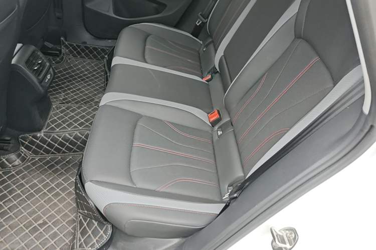 Used Volkswagen Lamando 2024 Lavida L 280TSI DSG Spicy Edition Left Rear Seat
