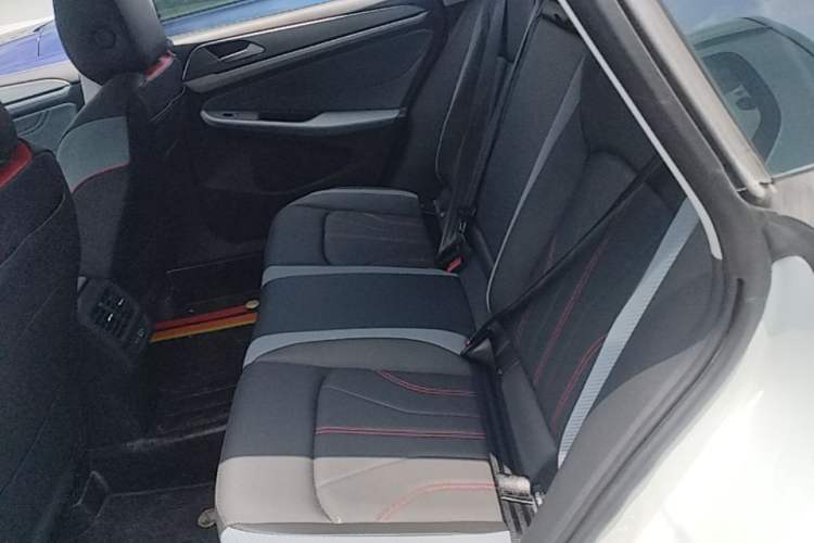 Used Volkswagen Lamando 2024 Lavida L 280TSI DSG Cool & Spicy Edition Left Rear Seat
