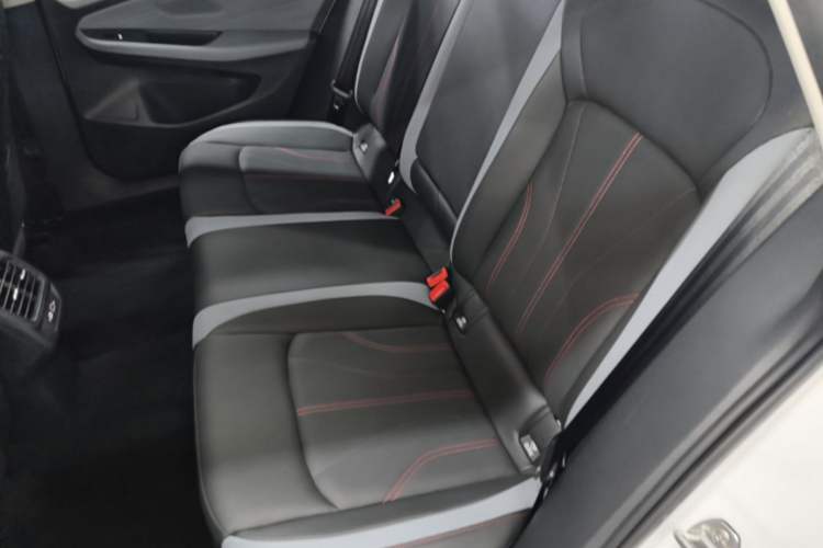 Used Volkswagen Lamando 2024 Lavida L 280TSI DSG Cool & Spicy Edition Left Rear Seat