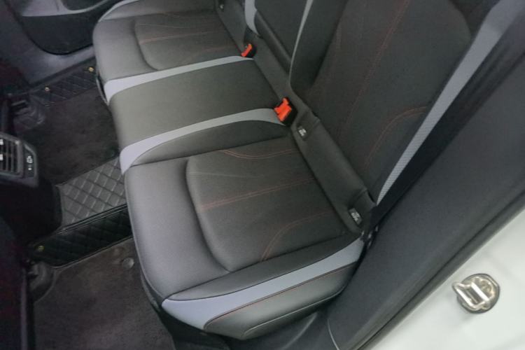 Used Volkswagen Lamando 2024 Lavida L 280TSI DSG Cool & Spicy Edition Left Rear Seat