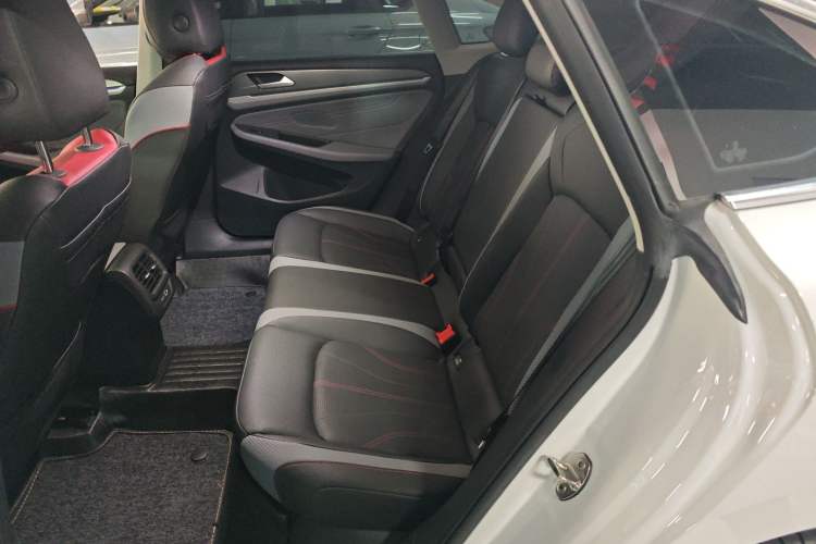 Used Volkswagen Lamando 2024 Lavida L 280TSI DSG Cool & Spicy Edition Left Rear Seat