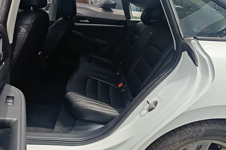 Used Volkswagen Lamando 2024 Lingdu L 200TSI DSG Trendy & Spicy Edition Left Rear Seat