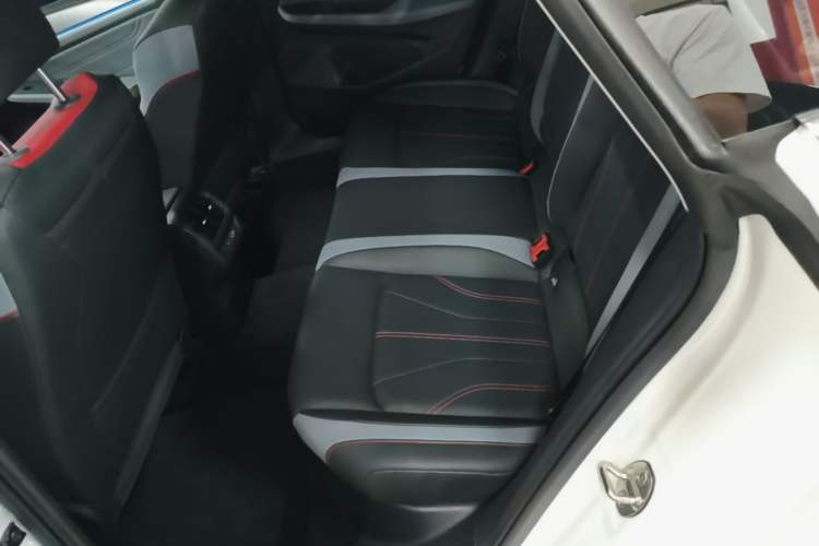 Used Volkswagen Lamando 2024 Lavida L 280TSI DSG Cool & Spicy Edition Left Rear Seat